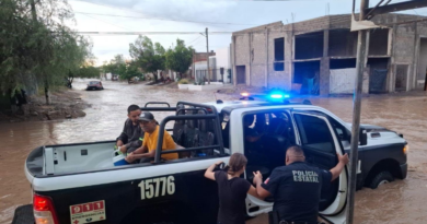 Policía Estatal brinda apoyo a la ciudadanía durante las lluvias en municipios de Sonora