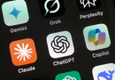 Plataformas de IA ChatGPT, Gemini, Claude y Grok sufren caída a nivel global
