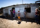 Continúa Gobierno de Sonora con atención a viviendas afectadas por el huracán Polo en Bahía de Lobos